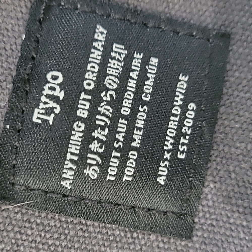 TYPO backpack 🎒 - Picture 7 of 7